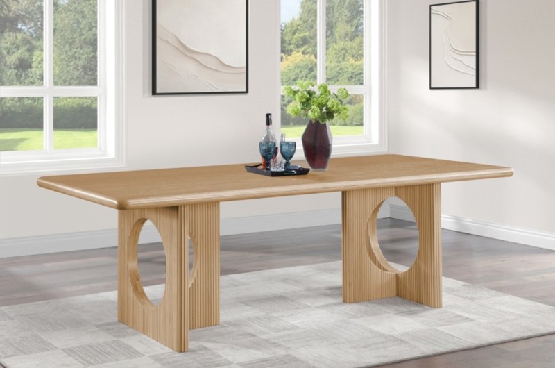 Vista Naturel Dining Table