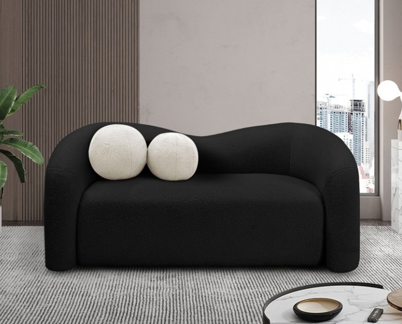 Cali Black Loveseat